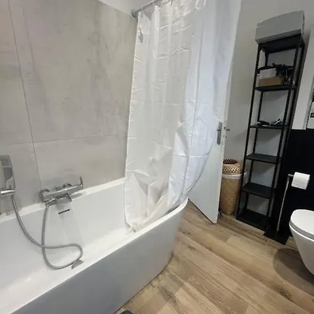 Le Lafayette N2 Apartment